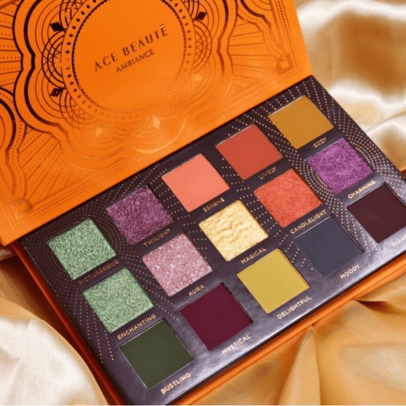 Ace Beaute Ambiance Eyeshadow Palette Vibrant, Shapeshifting Glimmer Shades BNIB - Picture 9 of 9